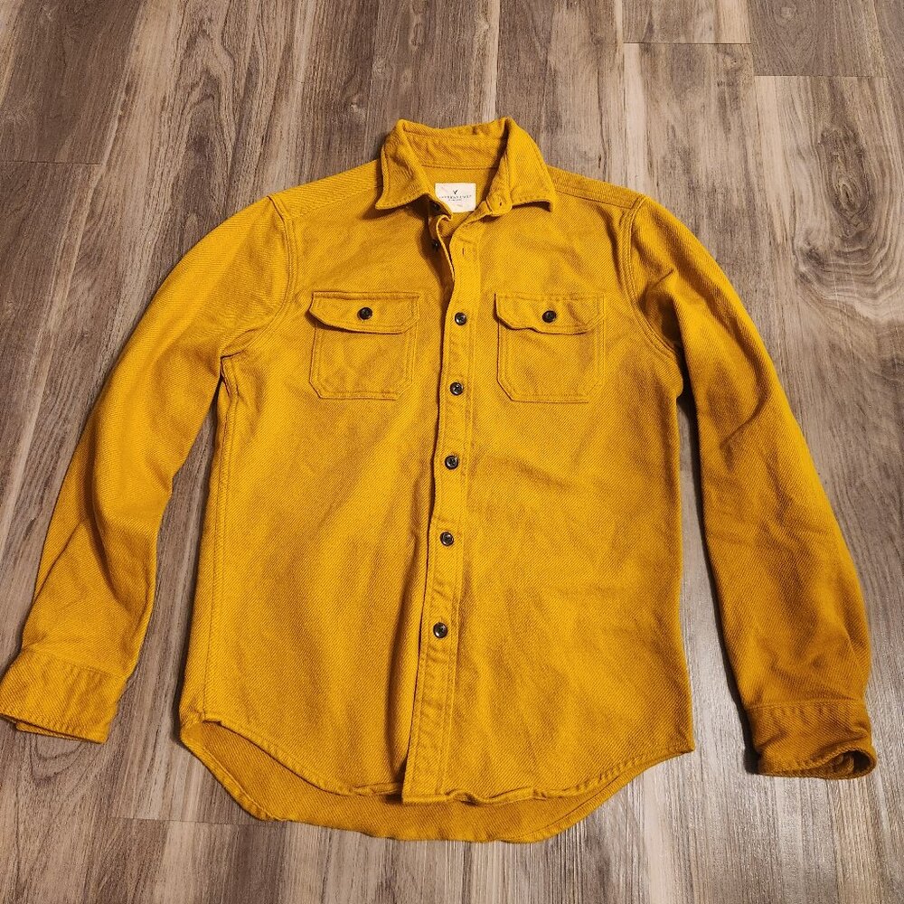 XS American Eagle Button up Shirt
